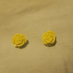 yellow/green rose earrings
